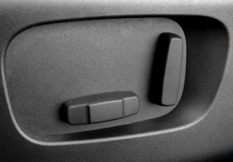 Подержанный автомобиль Land Rover Range Rover Sport 2020 года (21 фото)