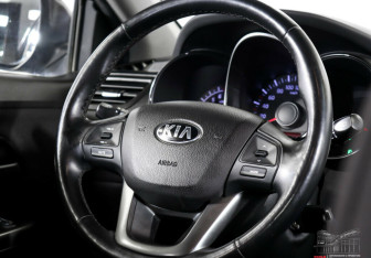 Подержанный автомобиль Kia Rio Sedan 2014 года (10 фото)