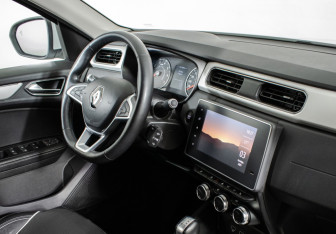 Подержанный автомобиль Renault Arkana 2021 года (9 фото)