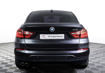 Подержанный автомобиль BMW X4 2015 года (6 фото)