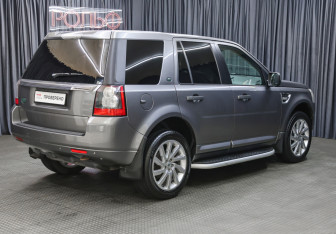 Подержанный автомобиль Land Rover Freelander 2011 года (5 фото)