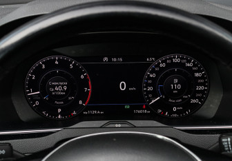 Подержанный автомобиль Volkswagen Passat Sedan 2019 года (26 фото)