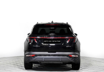 Подержанный автомобиль Hyundai Tucson 2021 года (4 фото)