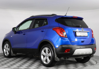 Подержанный автомобиль Opel Mokka 2014 года (7 фото)