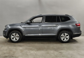 Подержанный автомобиль Volkswagen Teramont 2019 года (8 фото)