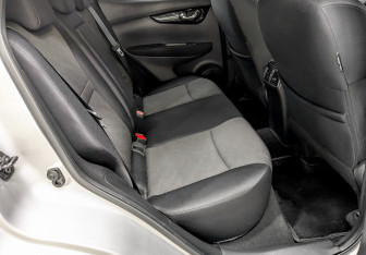 Подержанный автомобиль Nissan Qashqai 2018 года (12 фото)