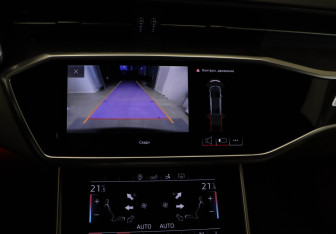 Подержанный автомобиль Audi A7 2019 года (20 фото)