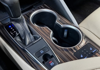 Подержанный автомобиль Toyota Camry Sedan 2019 года (21 фото)