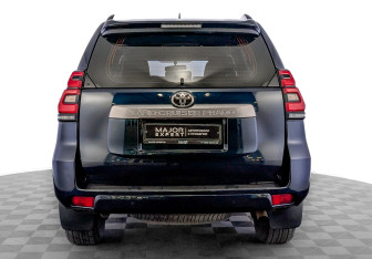 Подержанный автомобиль Toyota Land Cruiser Prado 2018 года (6 фото)
