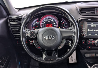 Подержанный автомобиль Kia Soul 2016 года (22 фото)