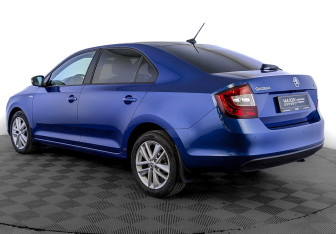 Подержанный автомобиль Skoda Rapid Liftback 2019 года (7 фото)