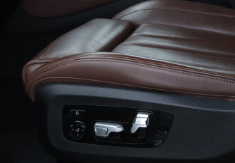 Подержанный автомобиль BMW X5 2019 года (17 фото)