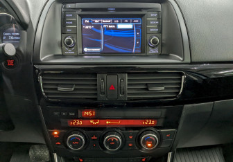 Подержанный автомобиль Mazda CX-5 2015 года (23 фото)