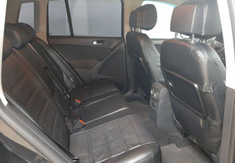 Подержанный автомобиль Volkswagen Tiguan 2013 года (11 фото)