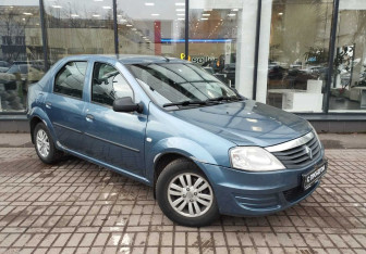 Подержанный автомобиль Renault Logan Sedan 2011 года (3 фото)