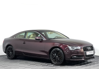 Подержанный автомобиль Audi A5 Coupe 2015 года (3 фото)
