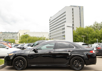 Подержанный автомобиль Honda Accord Sedan 2008 года (6 фото)