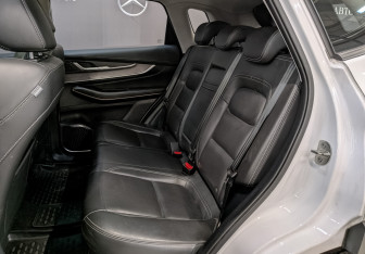 Подержанный автомобиль Exeed LX 2022 года (17 фото)