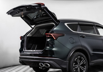 Подержанный автомобиль Jetour X70 Plus 2025 года (17 фото)