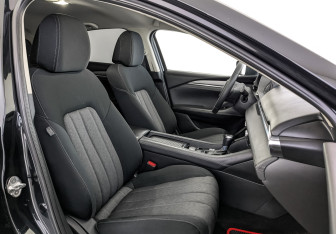 Подержанный автомобиль Mazda 6 Sedan 2020 года (24 фото)