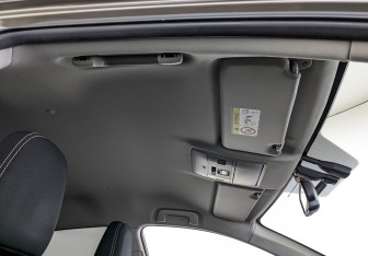 Подержанный автомобиль Toyota RAV4 2016 года (23 фото)