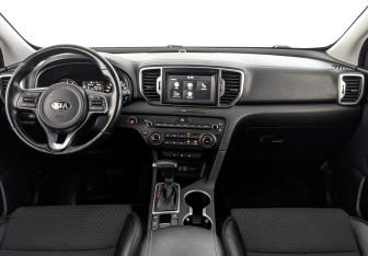 Подержанный автомобиль Kia Sportage 2018 года (14 фото)