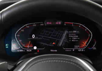 Подержанный автомобиль BMW X7 2020 года (11 фото)