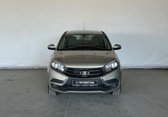 Подержанный автомобиль LADA (ВАЗ) XRAY 2016 года (2 фото)