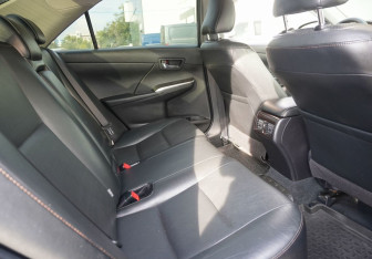 Подержанный автомобиль Toyota Camry Sedan 2014 года (13 фото)