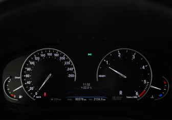 Подержанный автомобиль BMW X4 2021 года (13 фото)