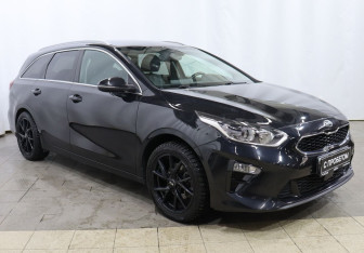 Подержанный автомобиль Kia Ceed Wagon 2019 года (3 фото)