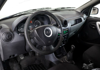 Подержанный автомобиль LADA (ВАЗ) Largus Wagon 2014 года (8 фото)