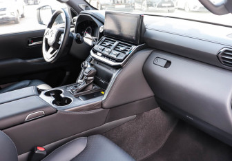 Новый Toyota Land Cruiser Suv 2025 (15 фото)