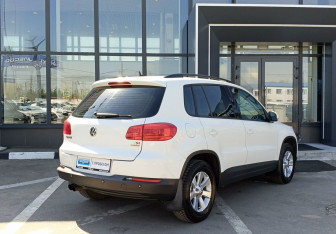 Подержанный автомобиль Volkswagen Tiguan 2013 года (5 фото)