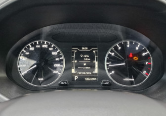 Подержанный автомобиль Chery Tiggo 4 2022 года (16 фото)