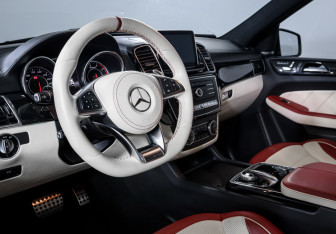 Подержанный автомобиль Mercedes-Benz GLE AMG 2015 года (14 фото)