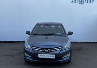 Подержанный автомобиль Hyundai Solaris Sedan 2014 года (2 фото)
