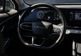 Подержанный автомобиль Omoda C5 2023 года (13 фото)