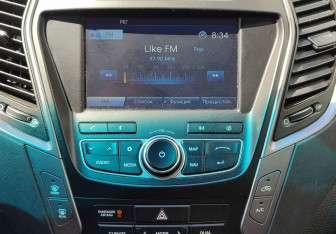 Подержанный автомобиль Hyundai Santa Fe 2013 года (16 фото)