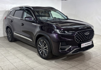 Подержанный автомобиль Chery Tiggo 8 Pro 2021 года (3 фото)