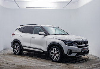 Подержанный автомобиль Kia Seltos 2020 года (3 фото)