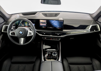 Новый BMW X5 2025 (10 фото)