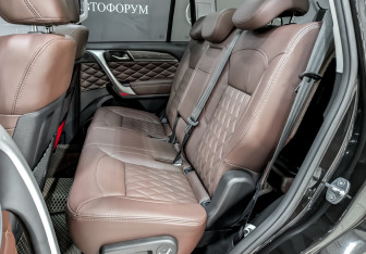 Подержанный автомобиль Haval H9 2023 года (12 фото)