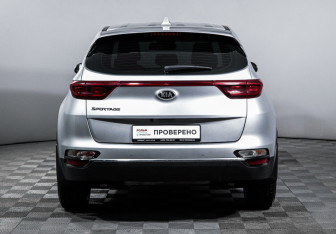 Подержанный автомобиль Kia Sportage 2019 года (6 фото)