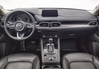 Подержанный автомобиль Mazda CX-5 2019 года (12 фото)