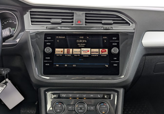 Подержанный автомобиль Volkswagen Tiguan 2019 года (17 фото)