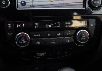 Подержанный автомобиль Nissan Qashqai 2018 года (17 фото)