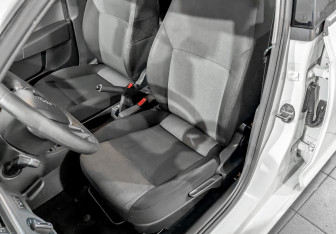 Подержанный автомобиль Skoda Rapid Liftback 2019 года (19 фото)