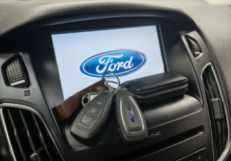 Подержанный автомобиль Ford Focus Wagon 2016 года (17 фото)