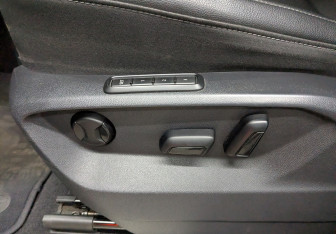 Подержанный автомобиль Volkswagen Teramont 2019 года (10 фото)